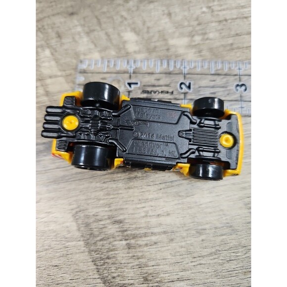 Hot Wheels Piledriver Diecast 1/64 Mattel Loose Toy Car - Picture 6 of 6